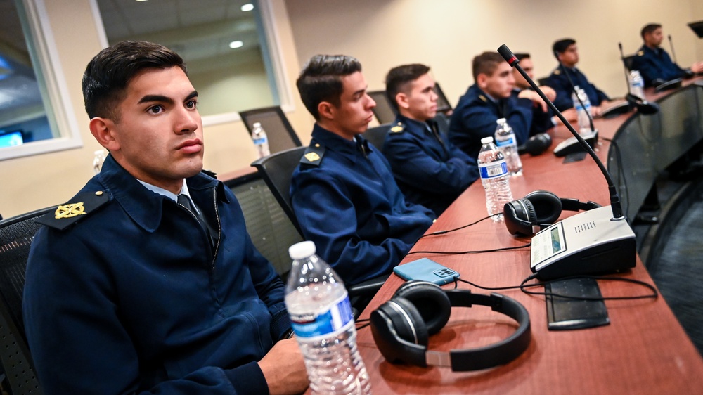 Argentinian Air Force Cadets Visit the IADC