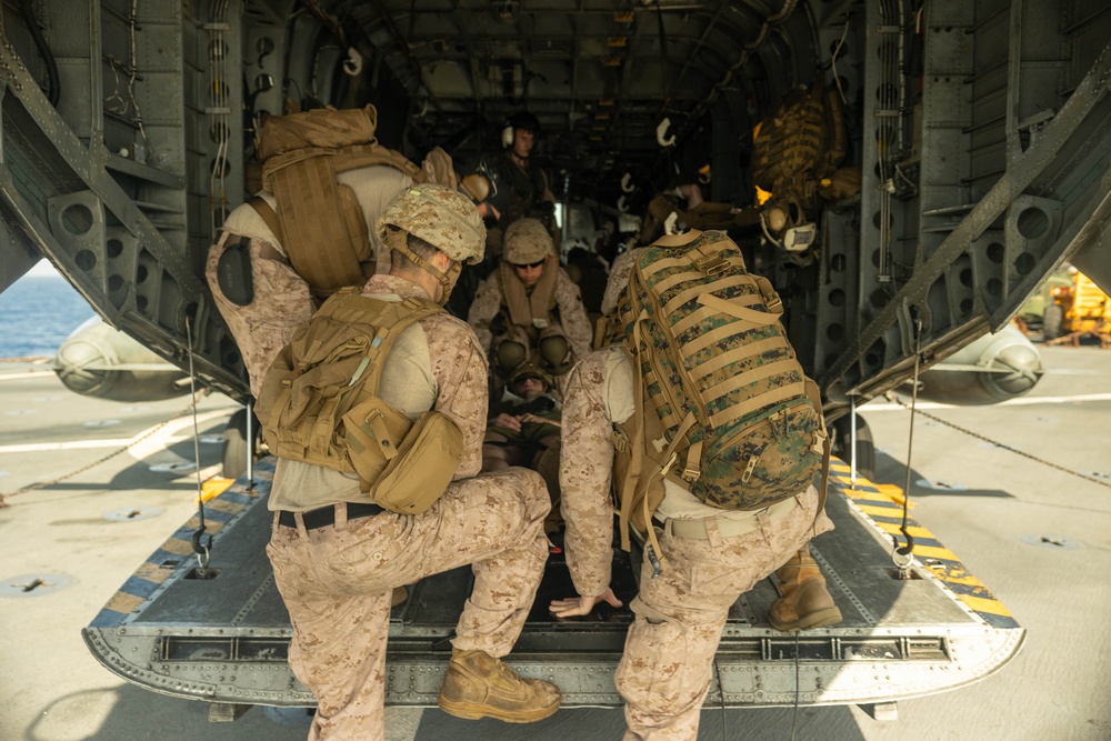 26th MEU (SOC) Marines and Sailors Conduct Mass Casualty Drills