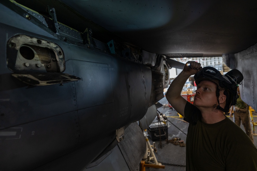 USS Bataan Sailors Conduct AV-8B Harrier Maintenance