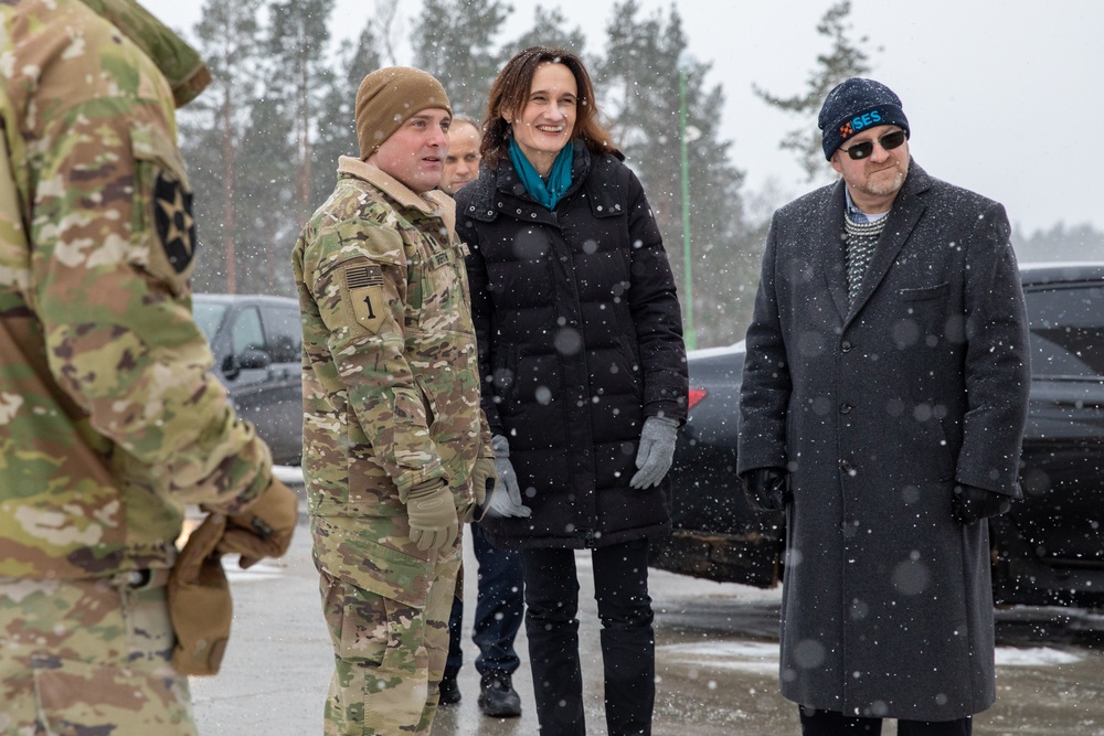 Lithuanian Speaker of Parliament tours Camp Herkus