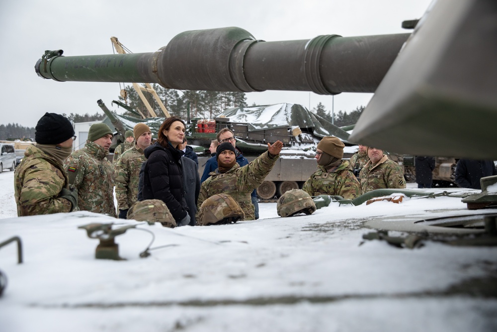 Lithuanian Speaker of Parliament tours Camp Herkus