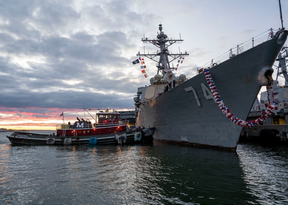 USS McFaul returns from deployment