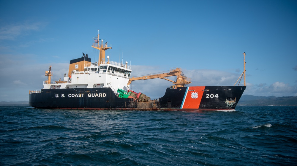 USCGC Elm transits through the Columbia River to work on aids to navigation