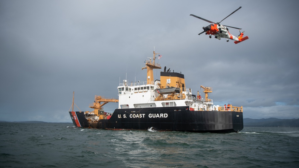 USCGC Elm transits through the Columbia River to work on aids to navigation