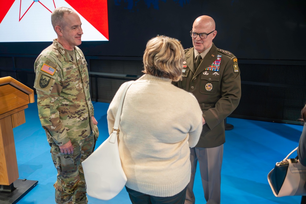 Promotion and swearing-in ceremony iho LTG Mingus