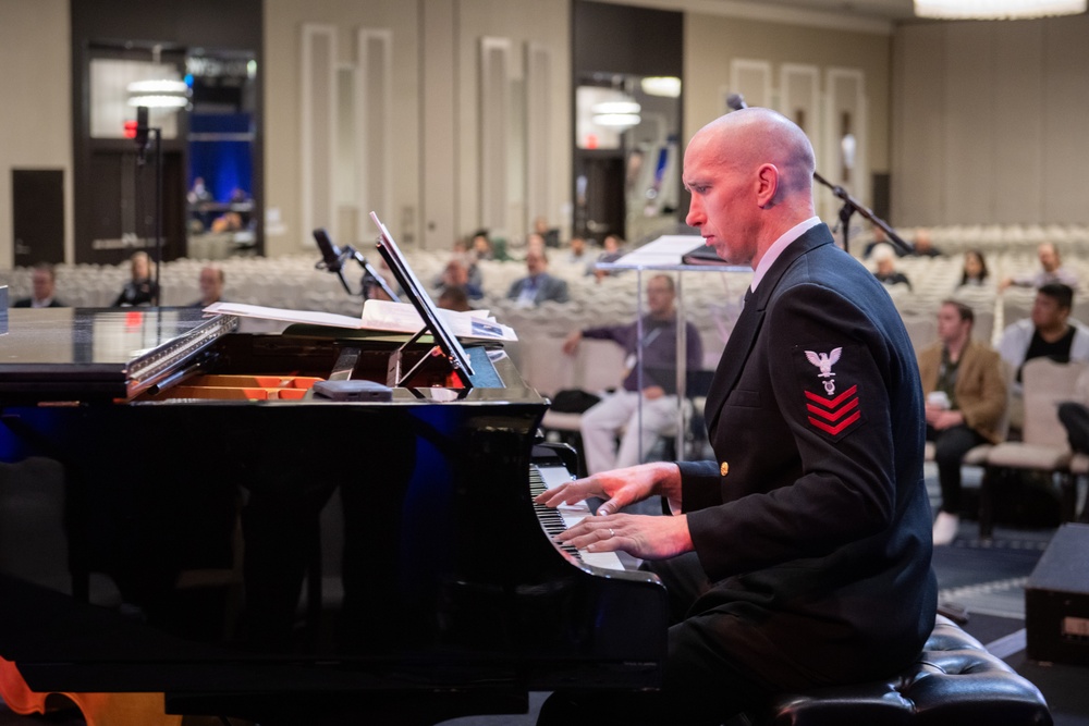 Navy Band Commodores perform at national jazz conference