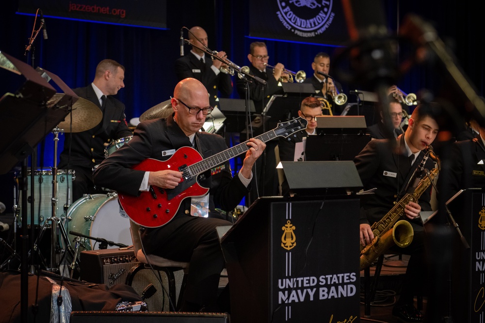 Navy Band Commodores perform at national jazz conference