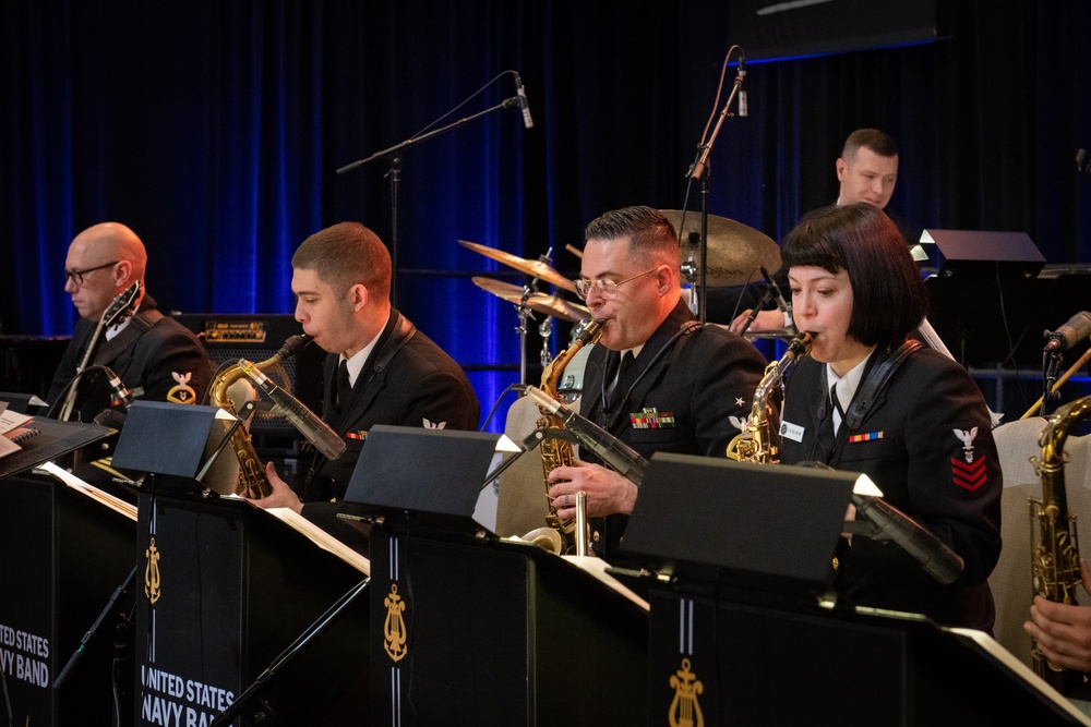 Navy Band Commodores perform at national jazz conference