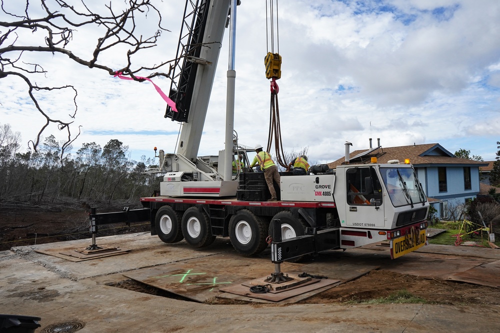 USACE oversees complicated crane lift in Kula, Maui