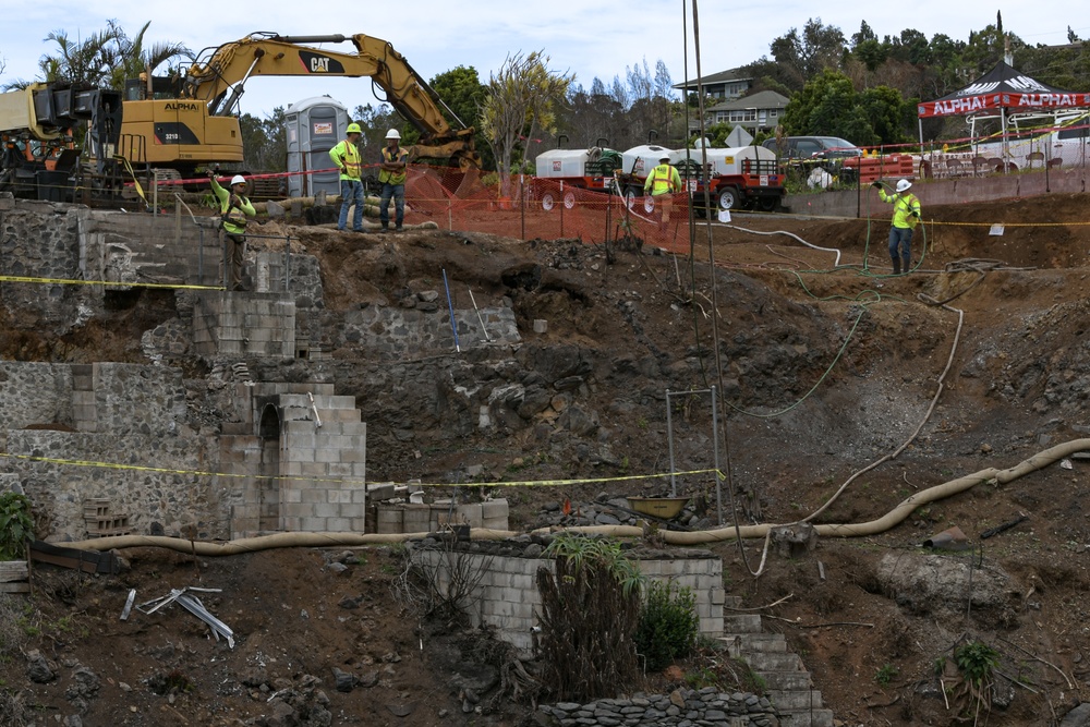 USACE oversees complicated crane lift in Kula, Maui