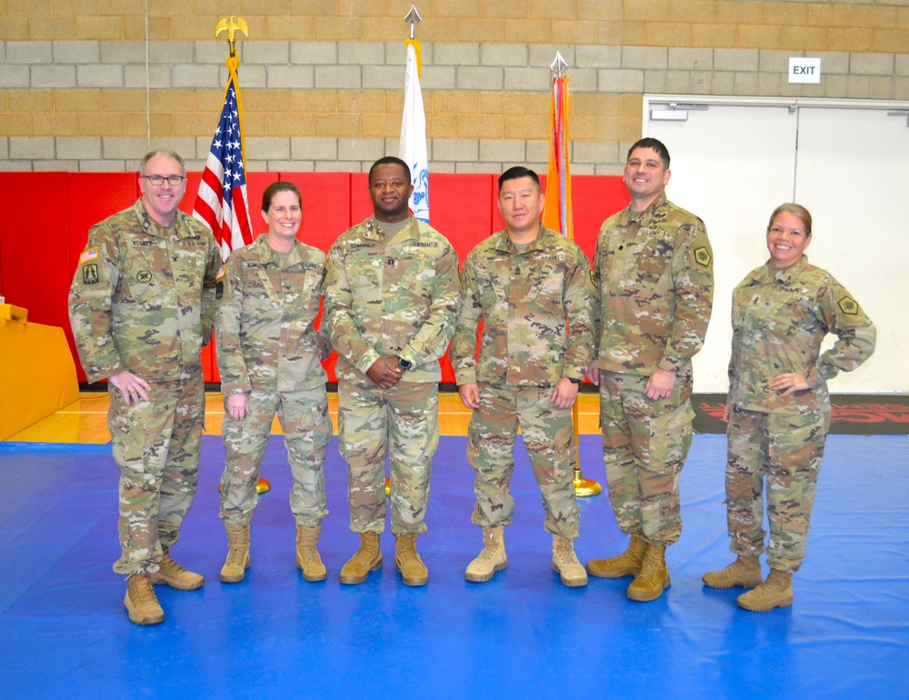 Charlie Co, 98th SIG Bn deploys to Middle East