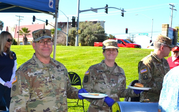 Charlie Co, 98th SIG Bn deploys to Middle East