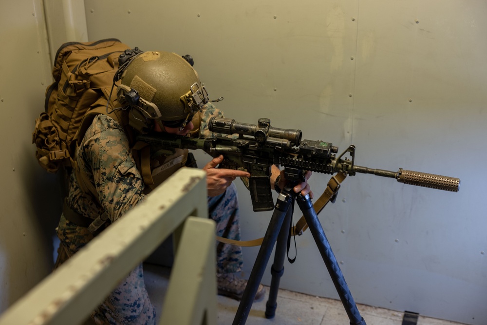 Weapons Company, Battalion Landing Team 1/1 urban sustainment sniper range and breaching demo