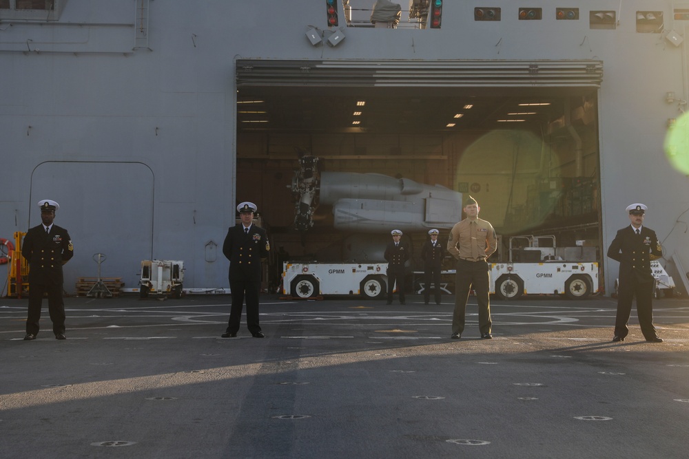 USS Mesa Verde Departs from Piraeus, Greece