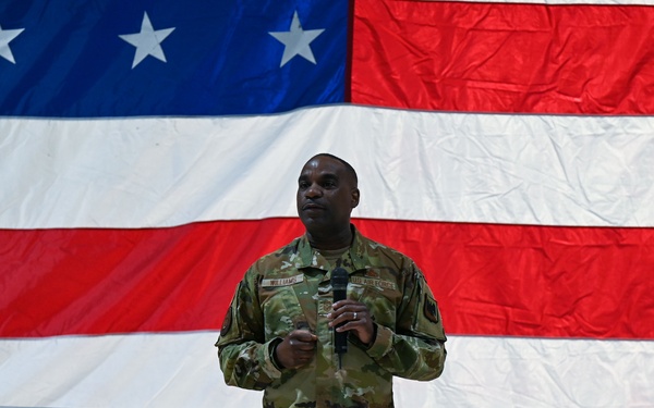 Command Chief Master Sgt. Maurice Williams visits the 186th Air Refueling Wing