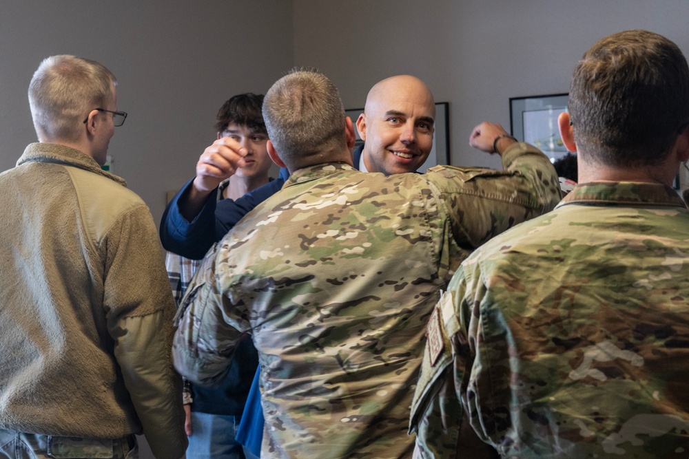 McCormick  Assumes Command of Maintenance Group