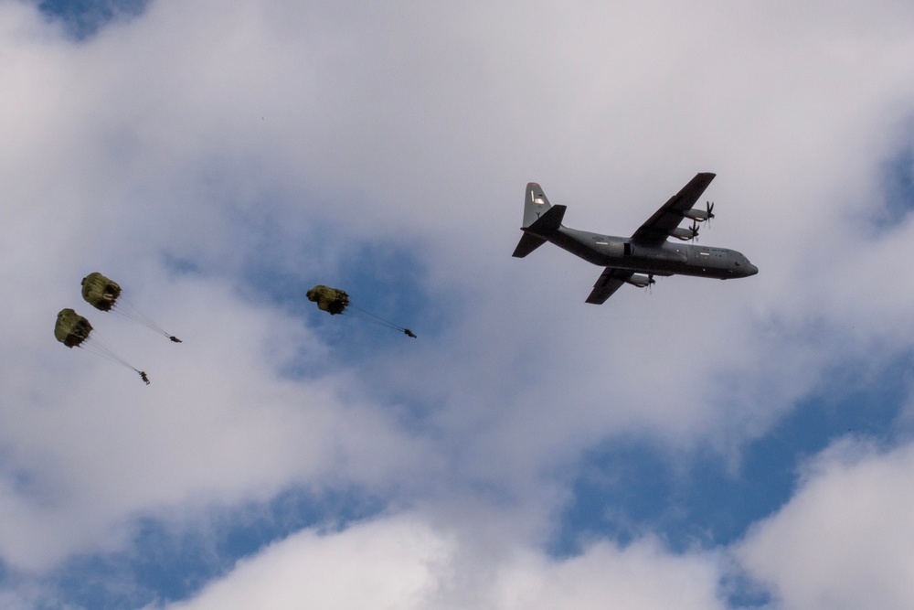 Yokota participates in JGSDF New Year’s Jump 2024