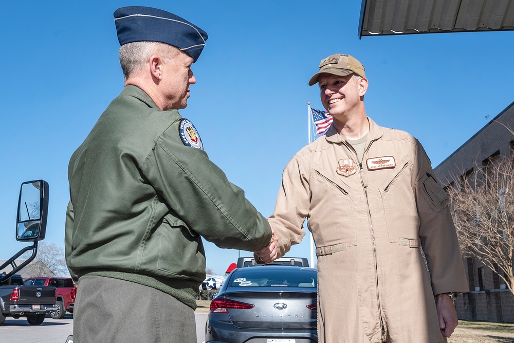 COMACC visits AFCENT Airmen at Shaw AFB