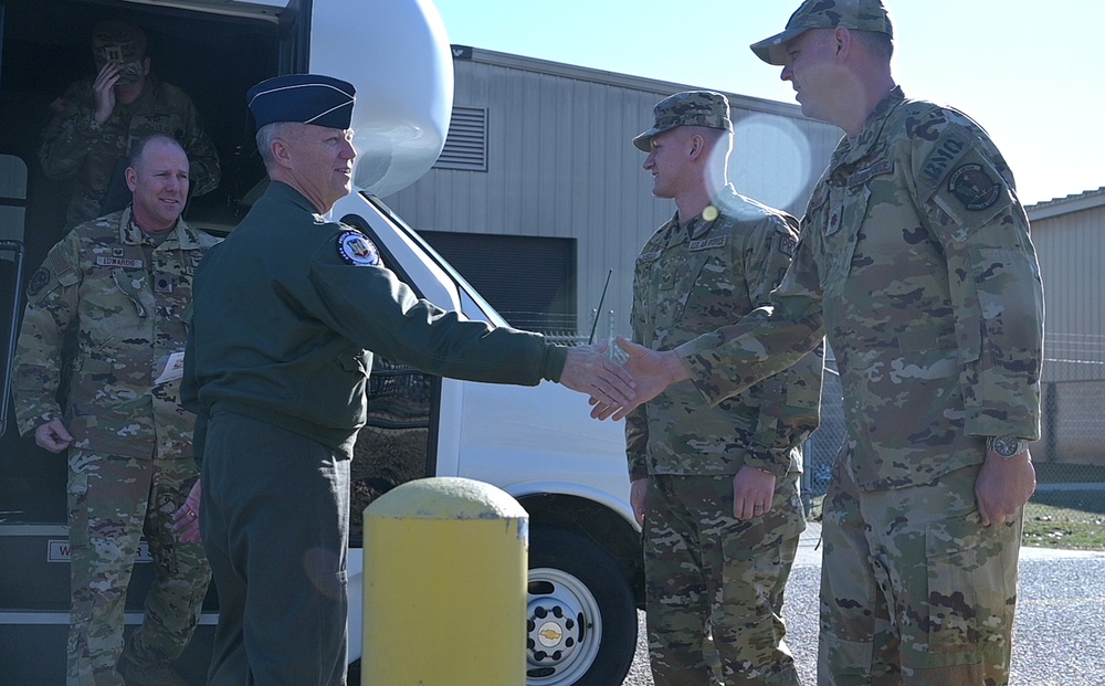 COMACC visits AFCENT Airmen at Shaw AFB