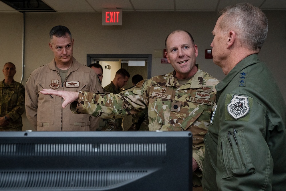 COMACC visits AFCENT Airmen at Shaw AFB