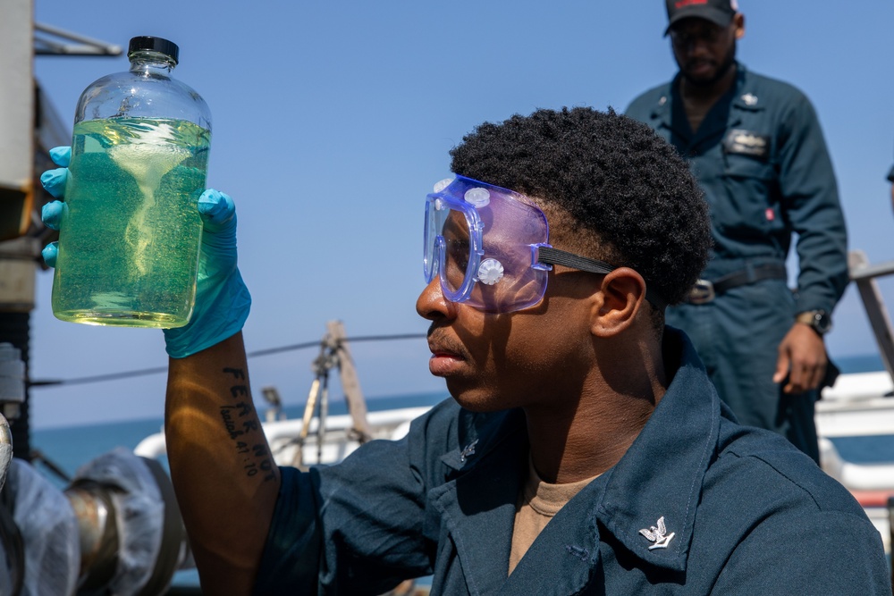 USS Laboon Pulls into a Port during Operation Prosperity Guardian