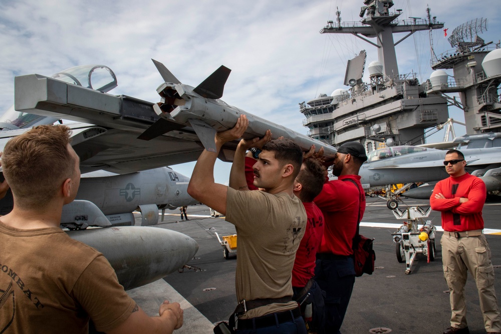 USS Carl Vinson (CVN 70) Load Ordnance