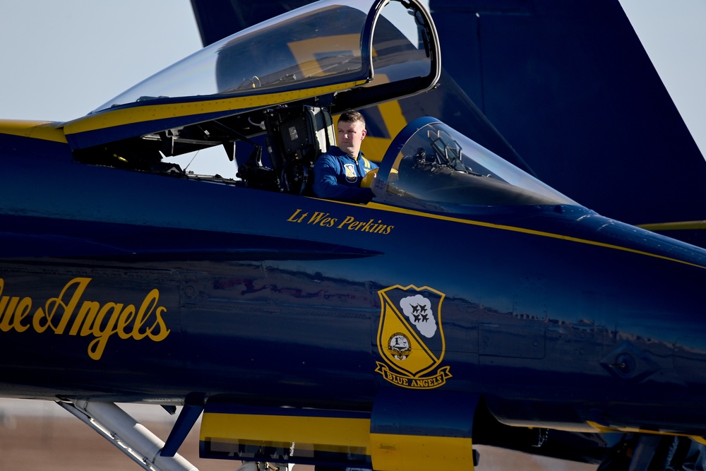 Blue Angels Conduct Winter Training at NAF El Centro