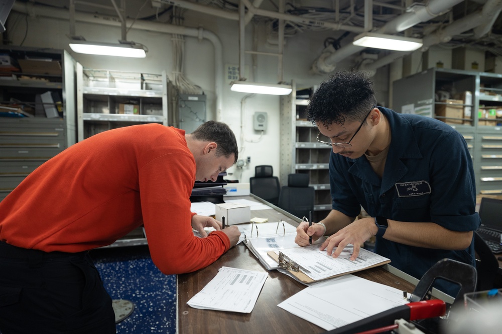 USS Bataan Conducts Supply Operations