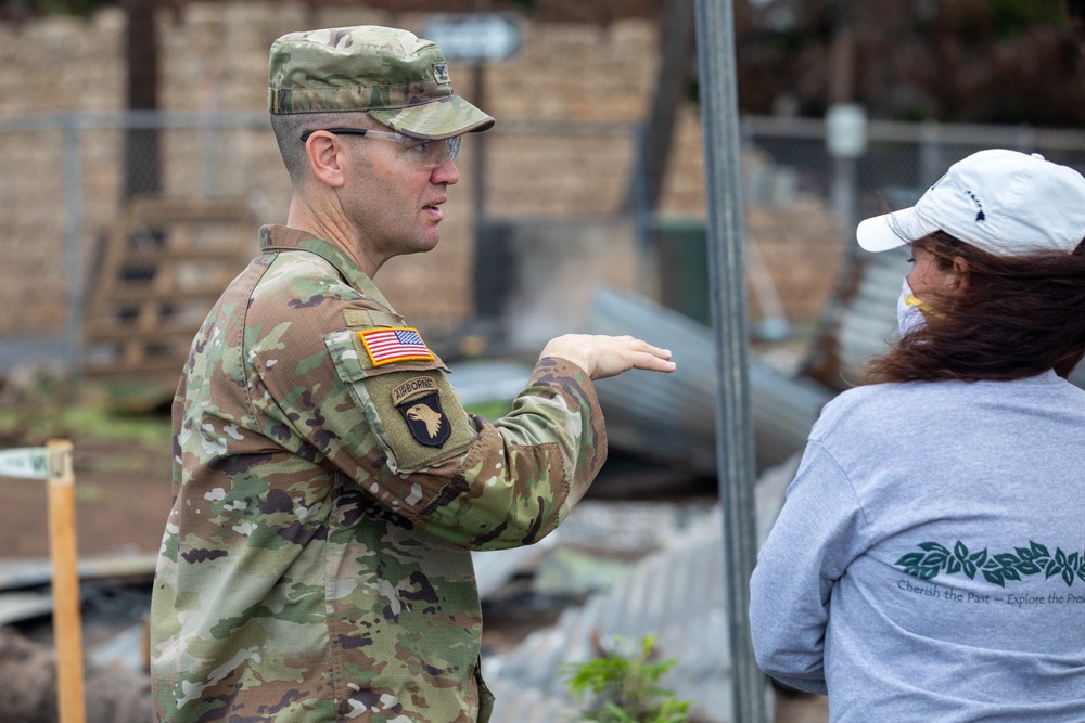 RFO Commander, USACE responders visit King Kamehameha III School with teachers, staff