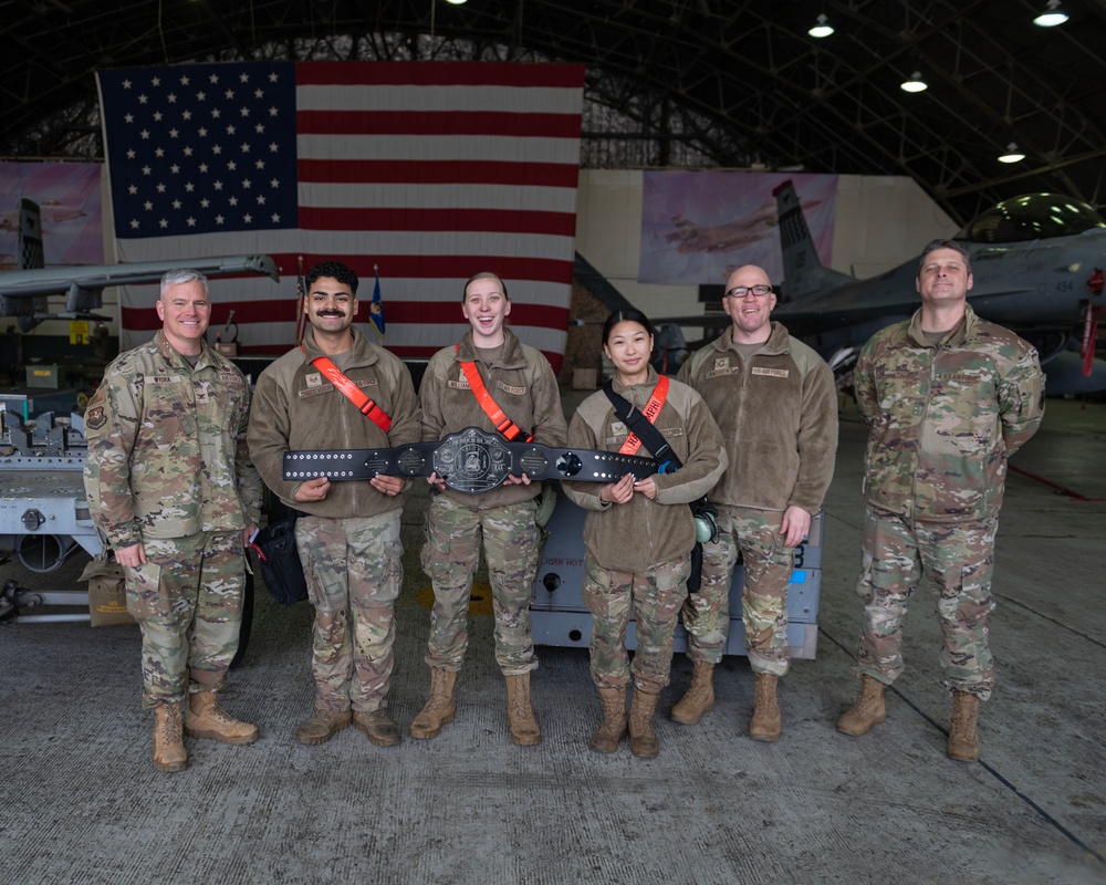 Battle of the maintainers: Osan quarterly load crew competition