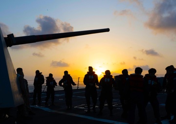 USS Mason Conducts a Replenishment-at-Sea with USNS Kanawha in support of Operation Prosperity Guardian