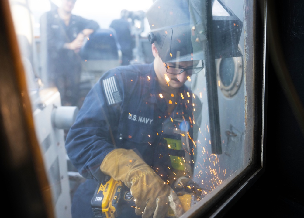 USS Mason Sailors Conduct Routine Operations in Support of Operation Prosperity Guardian