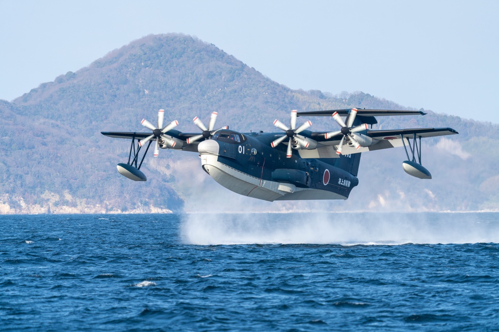 Unbound by Air or Sea: Japan Maritime Self-Defense Force Fleet Air Wing 31 holds New Year flight for the first time in 9 years