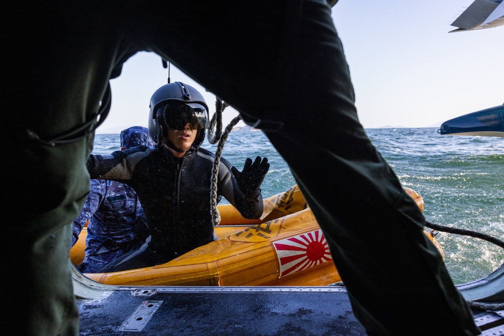 Unbound by Air or Sea: Japan Maritime Self-Defense Force Fleet Air Wing 31 holds New Year flight for the first time in 9 years