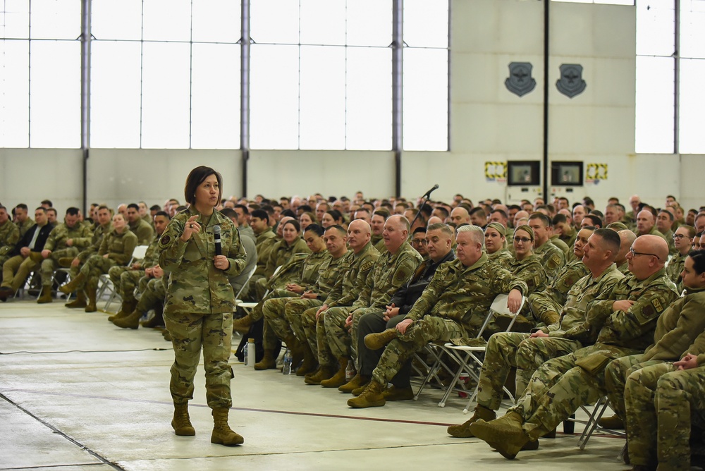 CMSAF JoAnne S. Bass Visits Utah Air National Guard