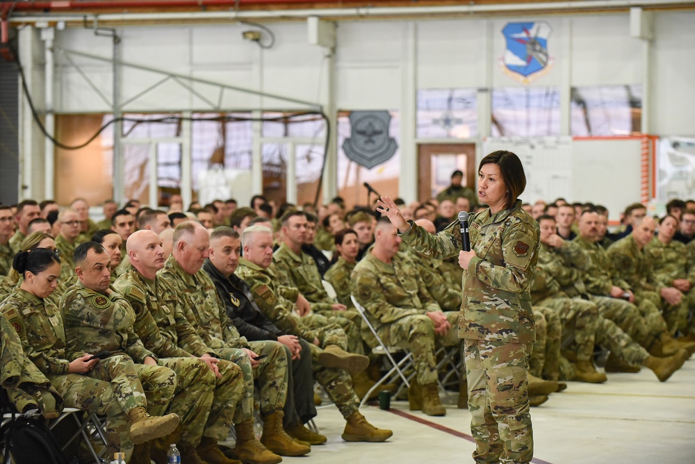 CMSAF JoAnne S. Bass Visits Utah Air National Guard