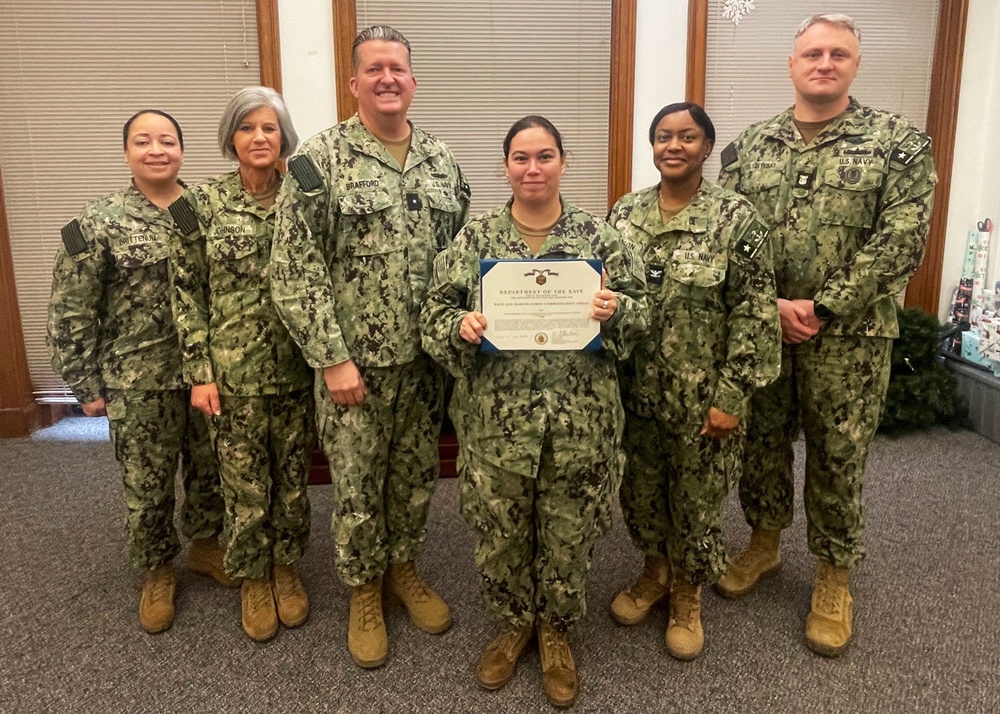 Missouri Sailor earns Honors as NMFSC Command Career Counselor of the Year