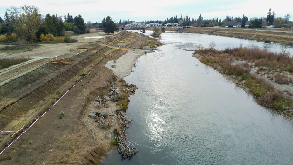 American River Levees Project - Contract 2