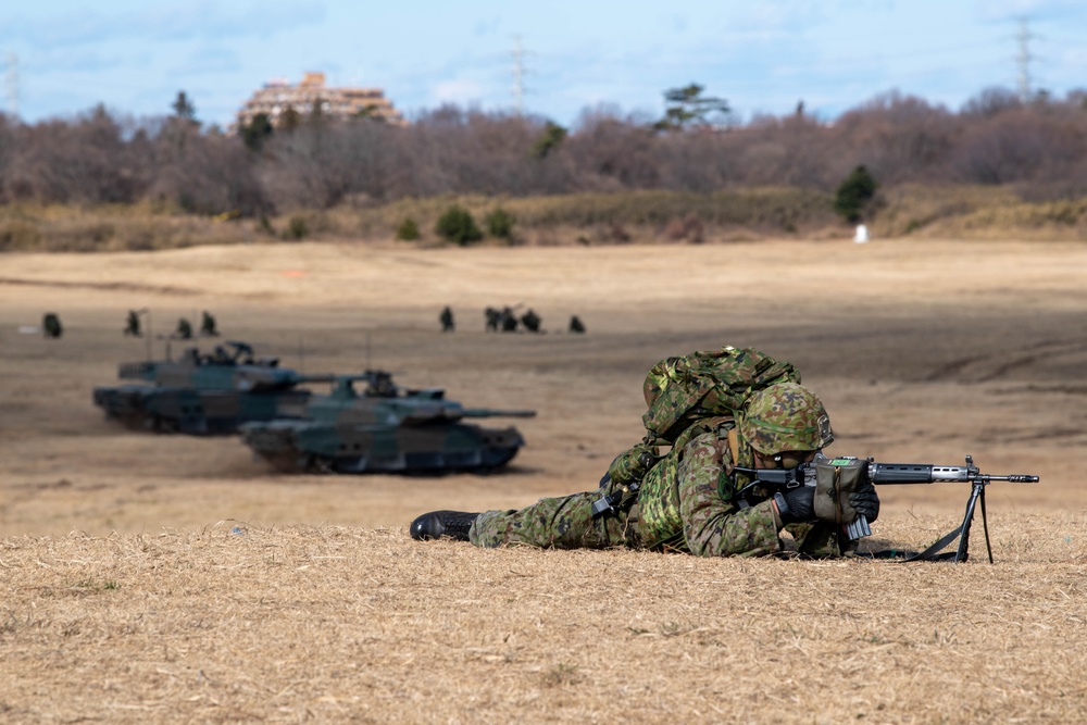 US, international airborne forces soar in annual New Year's Jump