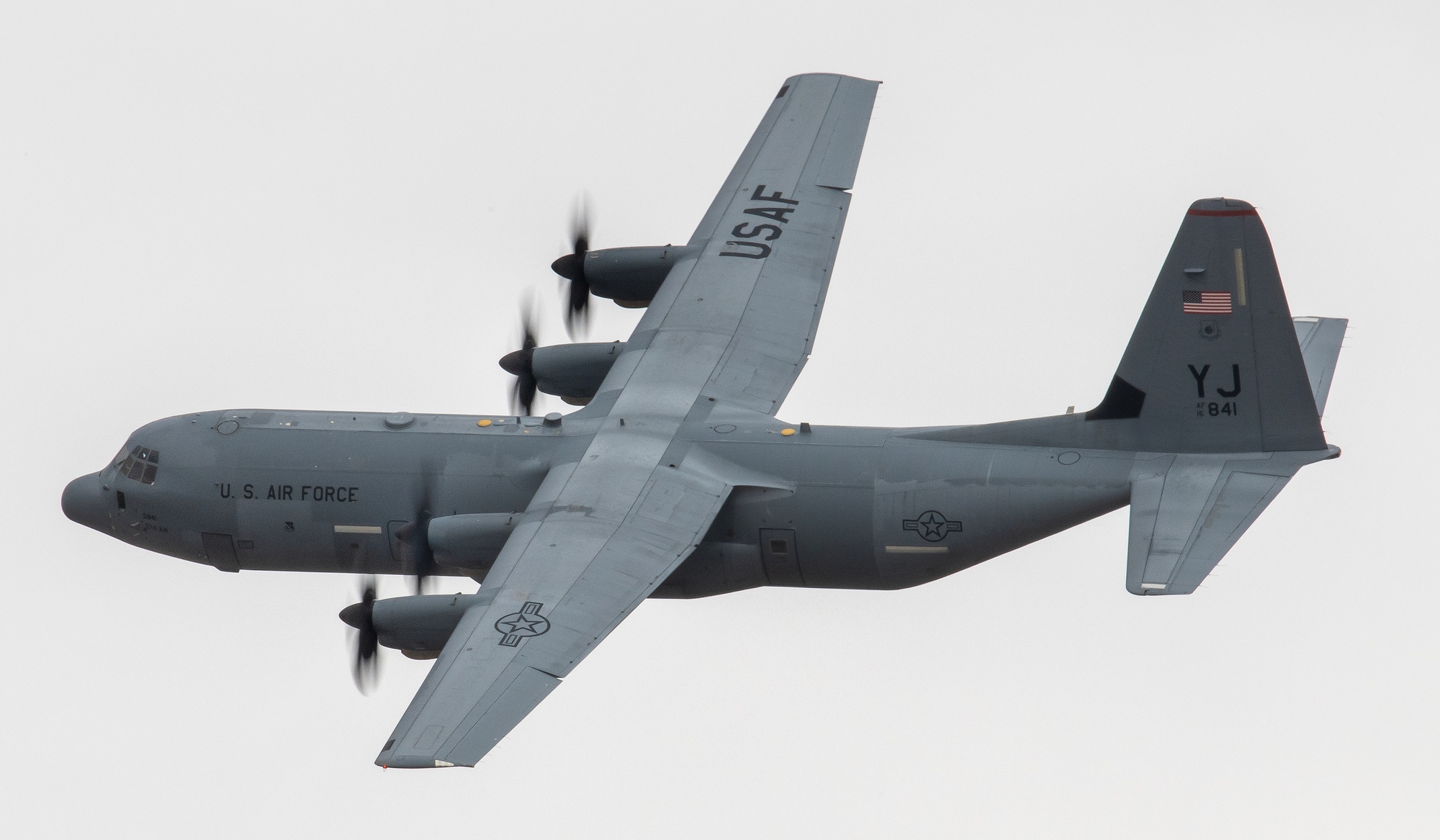 イタレリ　 C-130J HERCULES II 1:48 スケール　希少品 Lockheed Martin C-130J C5 Hercules, Part II – The Build