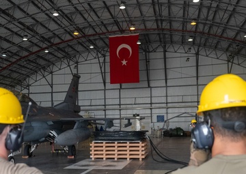 U.S., Turkish Airmen conduct first combined CDDAR exercise with TurAF F-16