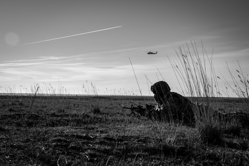 'Bone Crusher' Battery Air Assaults to the Objective in Romania