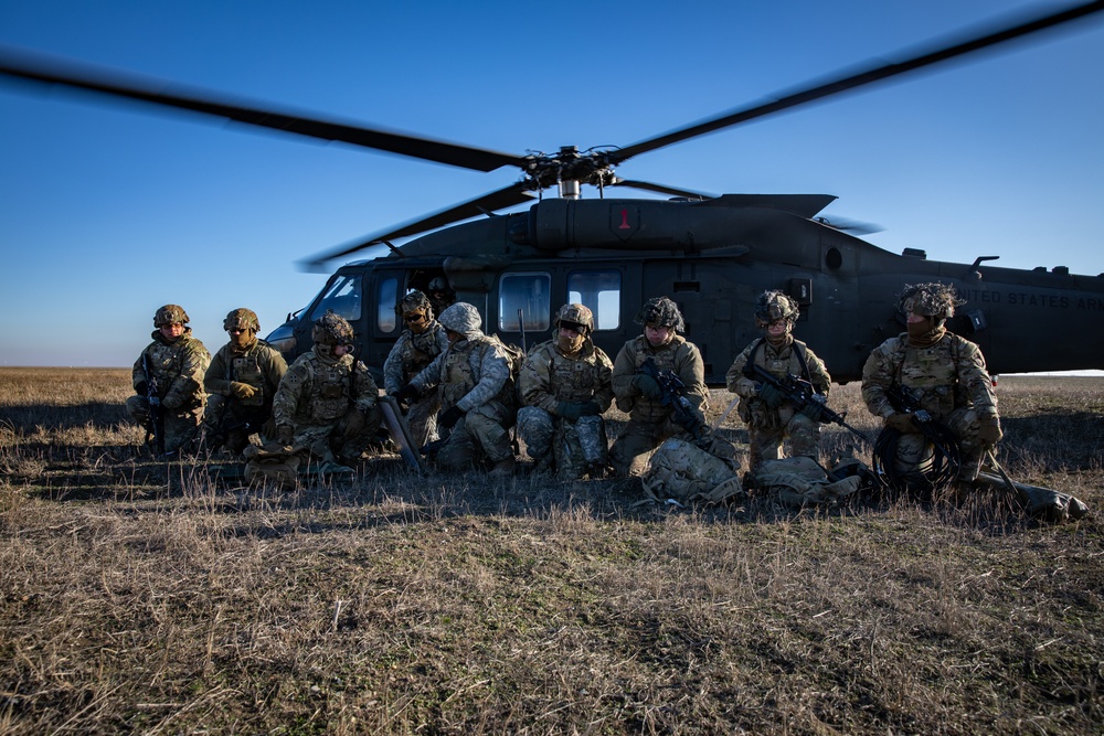 'Bone Crusher' Battery Air Assaults to the Objective in Romania