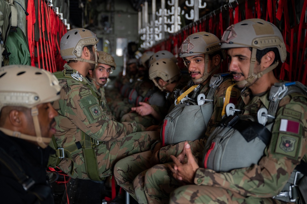 U.S. and Qatari forces conduct an airborne exercise on Christmas day