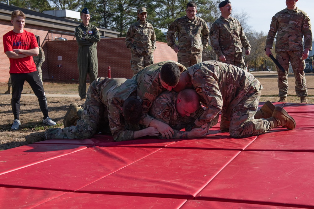 Security Forces hand cuff under stress training