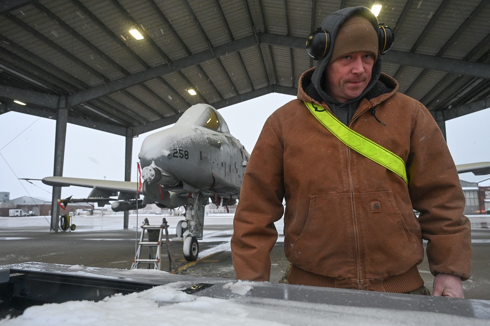 Airmen Perform Preflight Operations at Selfridge Air National Guard Base