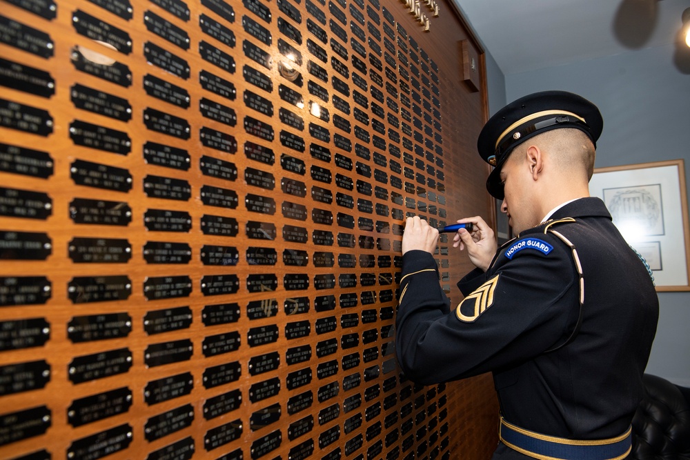 U.S. Army Staff Sgt. Isaiah Jasso-Campagna earns the Guard, Tomb of the Unknown Soldier Identification Badge