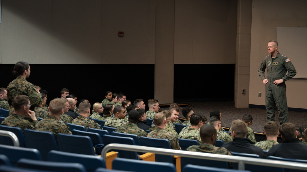 U.S. 2nd Fleet Commander Speaks with ODU NROTC