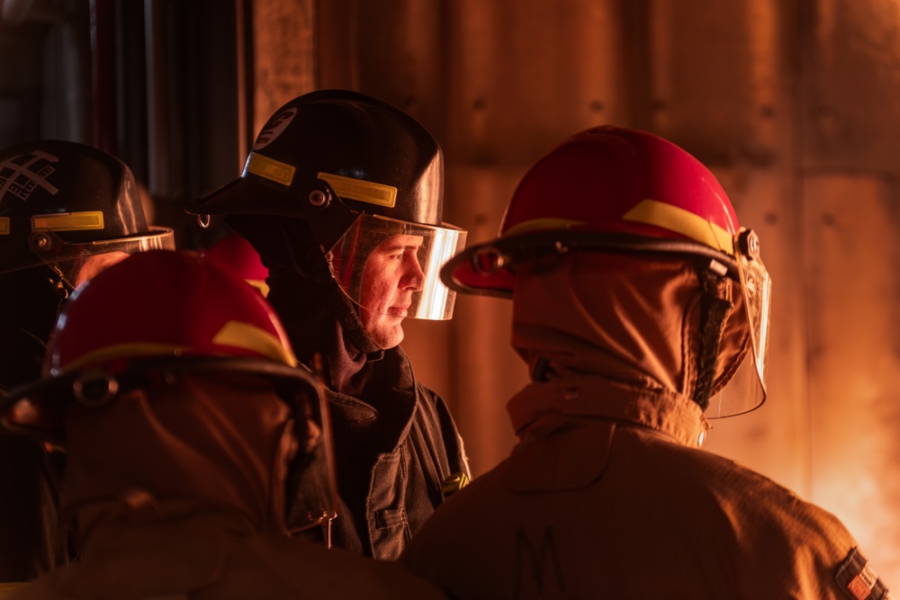 New Accession Sailors Participate in GSF Course