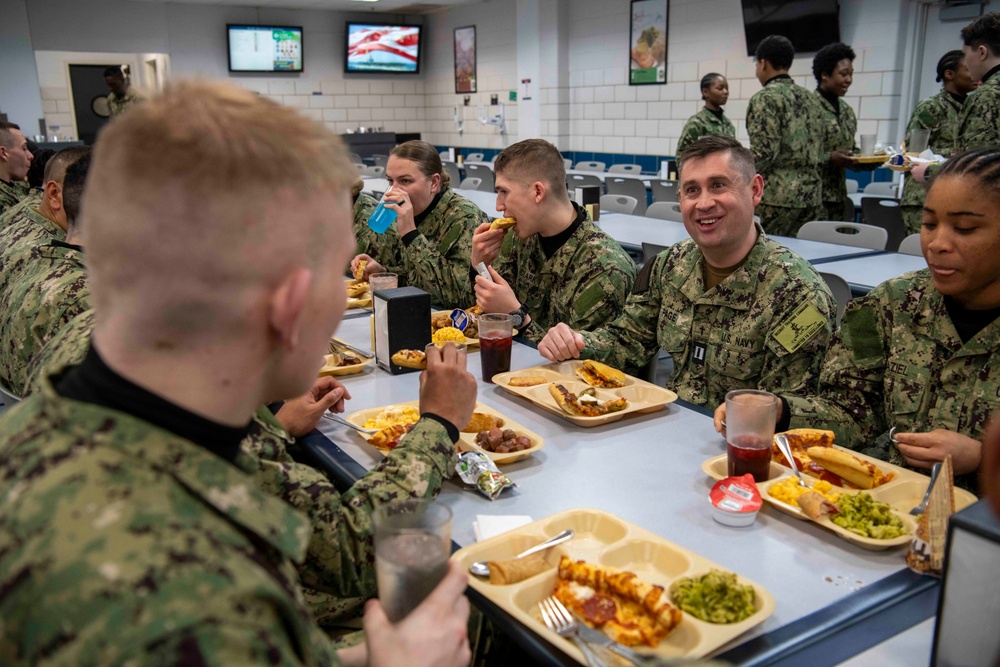 Recruit Training Command Pizza Night
